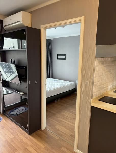 Lumpini Park Rama 9-Ratchada, Bangkok, 888 Chaturathit Road, Bang Kapi, Huai Khwang, Bangkok, 1 Bedroom, 30 sqm, Condo For Sale, by Chadaprapai S., 500322818 - DDproperty.com