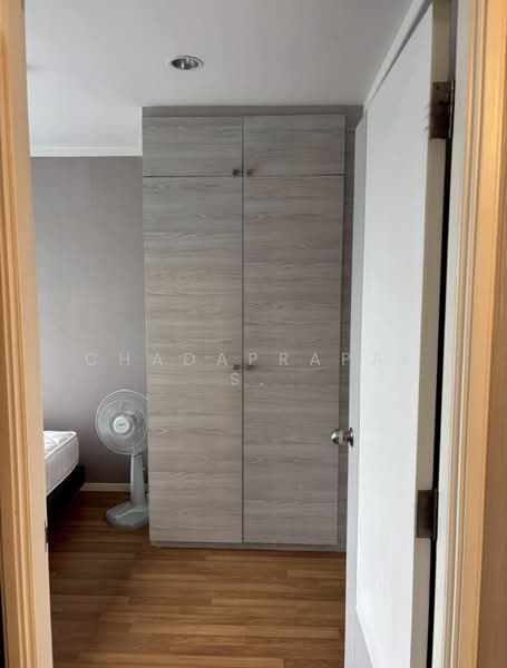 Lumpini Park Rama 9-Ratchada, Bangkok, 888 Chaturathit Road, Bang Kapi, Huai Khwang, Bangkok, 1 Bedroom, 30 sqm, Condo For Sale, by Chadaprapai S., 500322818 - DDproperty.com