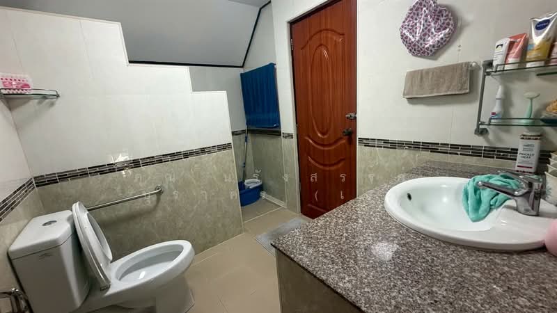ภาณุวิลล่า ( Panu Villa ) ซอยบรมราชชนนี10, Bangkok, ถนนบรมราชชนนี, Bang Bamru, Bang Phlat, Bangkok, 3 Bedrooms, 280 sqm, Single Detached House For Sale, by คุณ นรังสรรค์ บุราคร (เจ), 500322837 - DDproperty.com