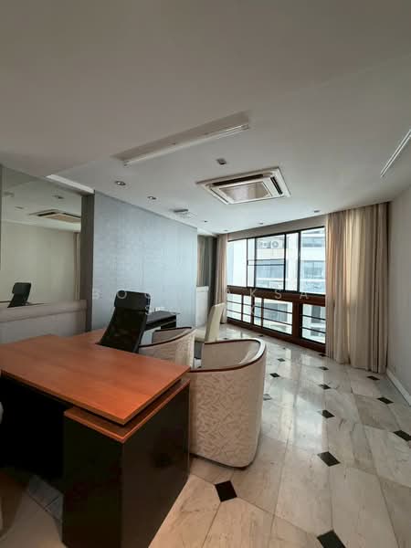 President Park Sukhumvit 24, Bangkok, 99 Sukhumvit 24 Alley, Khlongtoei Nua, Watthana, Bangkok, 3 Bedrooms, 223 sqm, Condo For Rent, by Boonraksa Sopak, 500322880 - DDproperty.com