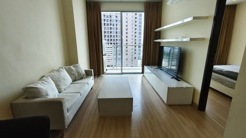 Sky Walk Residences, Bangkok, 1599 Sukhumvit Road, Phra Kanong Nua, Watthana, Bangkok, 1 Bedroom, 50 sqm, Condo For Rent, by Pattaporn Yongsungnone, 500322892 - DDproperty.com