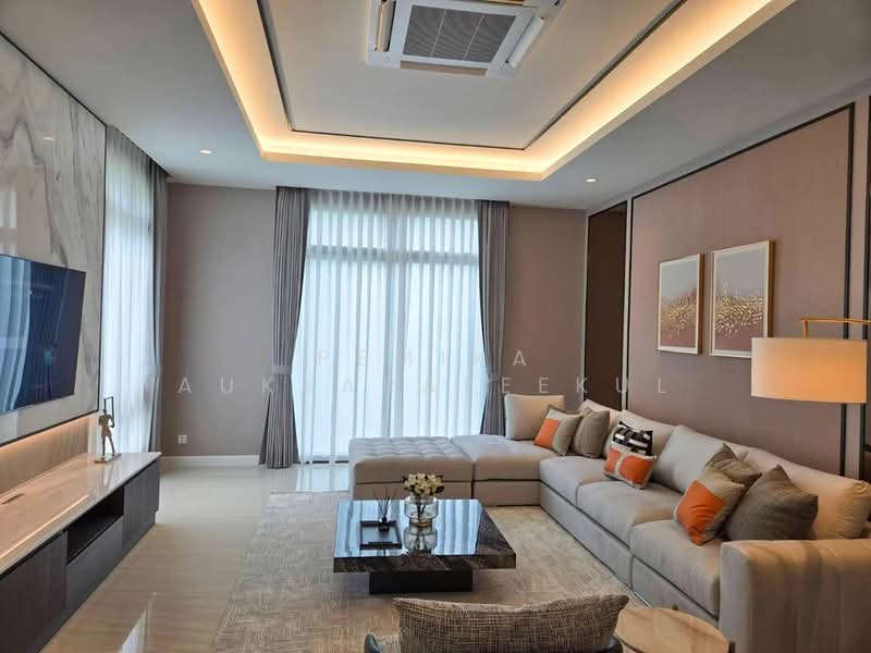 5-BR House, Bangkok, Praborommaharatchawang, Phra Nakhon, Bangkok, 5 Bedrooms, 694 sqm, Single Detached House For Sale, by Pemika Aukkaraleekul, 500322895 - DDproperty.com