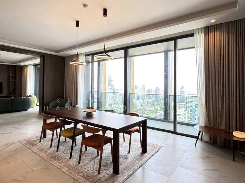The Estelle Phrom Phong, Bangkok, 131 Soi Sukhumvit 26, Khong Tan, Khlong Toei, Bangkok, 4 Bedrooms, 232 sqm, Condo For Rent, by Knight Frank Chartered (Thailand) Co.,Ltd, 500322908 - DDproperty.com