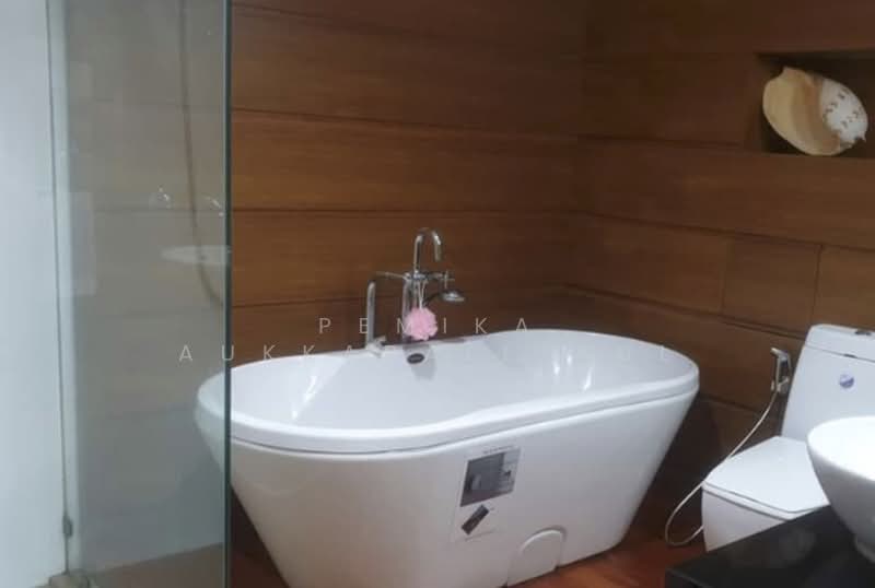 PB Penthouse 2, Bangkok, 279/1-28 Soi Meesuwan 3 Yak 3, Phra Kanong Nua, Watthana, Bangkok, 2 Bedrooms, 141 sqm, Condo For Sale, by Pemika Aukkaraleekul, 500322911 - DDproperty.com