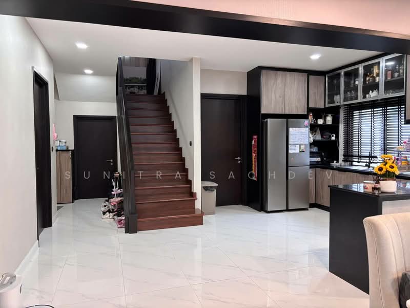 Perfect Masterpiece Sukhumvit 77, Samut Prakan, Soi Mu Ban Perfect Place Sukhumvit 77, Rachathewa, Bang Plee, Samut Prakan, 4 Bedrooms, 300 sqm, Single Detached House For Rent, by Sunitra Sachdev, 500322921 - DDproperty.com