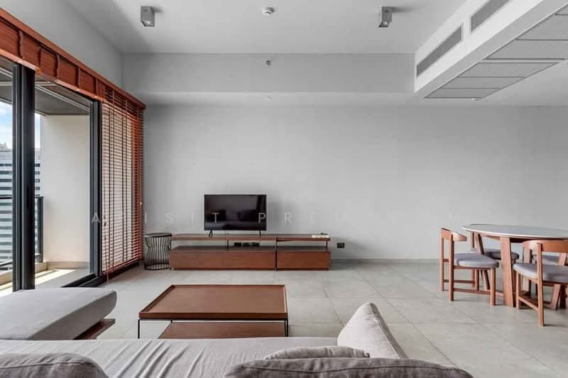 The Lofts Asoke, Bangkok, Sukhumvit 21 Road, Khlongtoei Nua, Watthana, Bangkok, 2 Bedrooms, 85 sqm, Condo For Rent, by Apisit Premudom, 500322938 - DDproperty.com