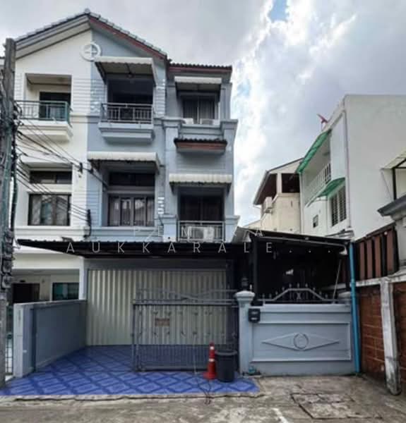 undefined, กรุงเทพ, ดินแดง, กรุงเทพ, 300 ตร.ม., ทาวน์เฮ้าส์ ขาย, โดย Pemika Aukkaraleekul, 500322939 - DDproperty.com