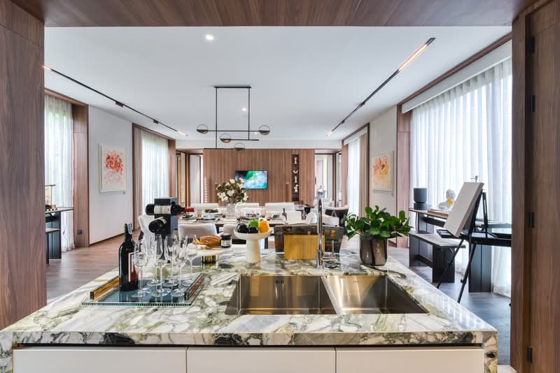 ROMM Convent, Bangkok, 42 Convent Road, Silom, Bang Rak, Bangkok, 3 Bedrooms, 419 sqm, Condo For Sale, by K.Nana, 500322973 - DDproperty.com