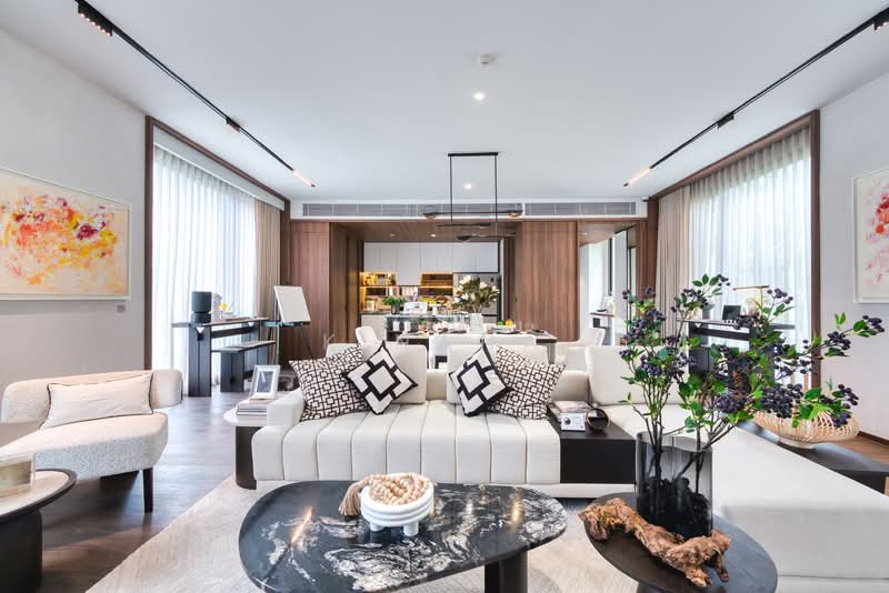 ROMM Convent, Bangkok, 42 Convent Road, Silom, Bang Rak, Bangkok, 3 Bedrooms, 419 sqm, Condo For Sale, by K.Nana, 500322973 - DDproperty.com