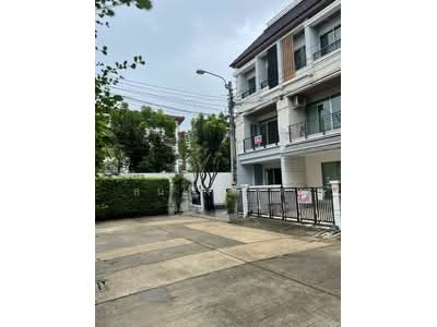 ขาย - Baan Klang Muang Urbanion Srinakarin : บ้านกลางเมือง เออร์บาเนี่ยน ศรีนครินทร์, กรุงเทพ