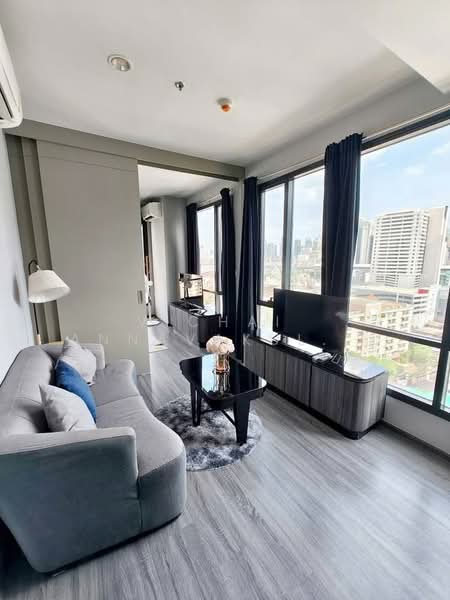 IDEO Mobi Rangnam, Bangkok, 107 Rang Nam Alley, Thanon Phaya Thai, Ratchathewi, Bangkok, 1 Bedroom, 35 sqm, Condo For Rent, by Vichai Annavakulthorn, 500323035 - DDproperty.com