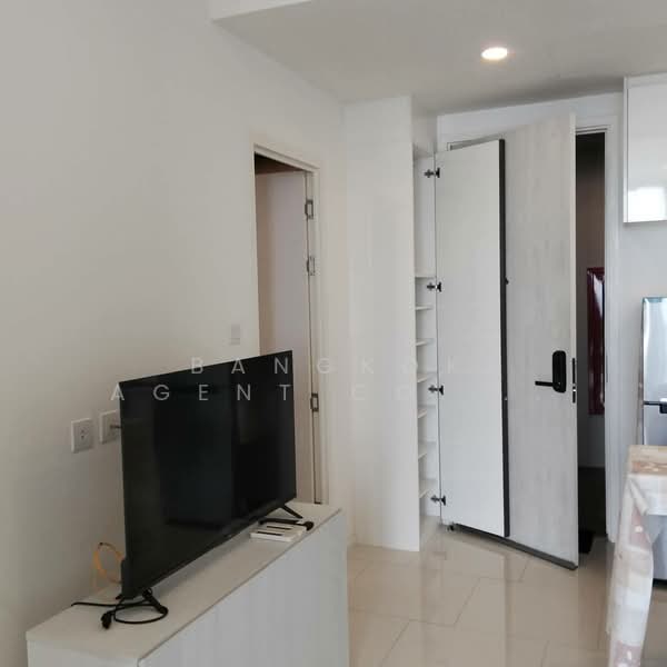 Mazarine Ratchayothin, Bangkok, Soi Phahonyothin 30, Phahonyothin Road, Chan Kasem, Chatuchak, Bangkok, 1 Bedroom, 42 sqm, Condo For Rent, by Bangkok Agent Co.,Ltd., 500323045 - DDproperty.com