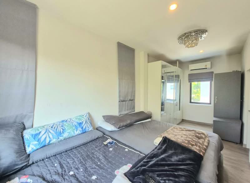 Grande Pleno Watcharapol-Sukhaphiban 5, Bangkok, Sukhapibal 5 Road, O-Ngoen, Sai Mai, Bangkok, 3 Bedrooms, 200 sqm, Semi-Detached House (Twin House) For Sale, by กรกฤตย์ บุญสระ, 500323049 - DDproperty.com