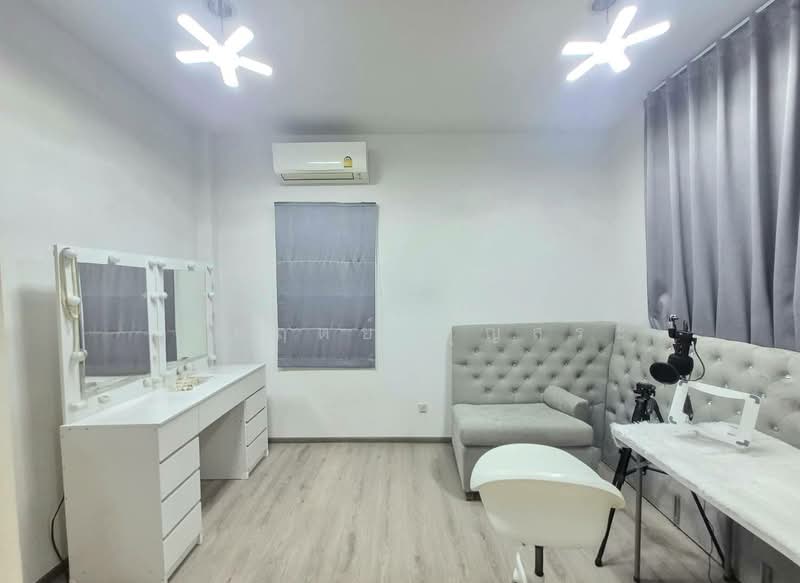 Grande Pleno Watcharapol-Sukhaphiban 5, Bangkok, Sukhapibal 5 Road, O-Ngoen, Sai Mai, Bangkok, 3 Bedrooms, 200 sqm, Semi-Detached House (Twin House) For Sale, by กรกฤตย์ บุญสระ, 500323049 - DDproperty.com