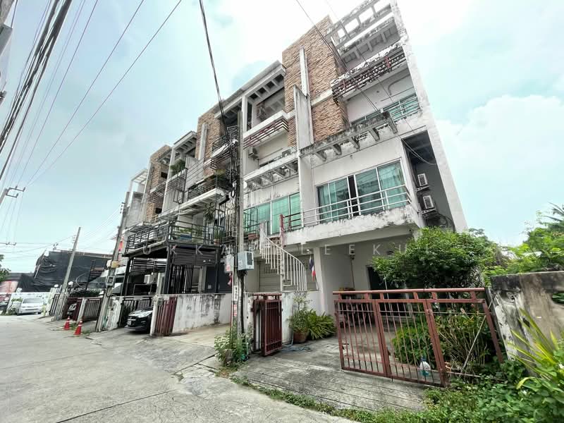 undefined, Bangkok, Saphan Song, Wang Thonglang, Bangkok, 5 Bedrooms, 350 sqm, Townhouse For Sale, by Pemika Aukkaraleekul, 500323054 - DDproperty.com