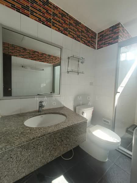 Witthayu Complex, Bangkok, 1673 New Petchaburi Road, Makkasan, Ratchathewi, Bangkok, 2 Bedrooms, 68 sqm, Condo For Rent, by Naruemol Wongta, 500323069 - DDproperty.com