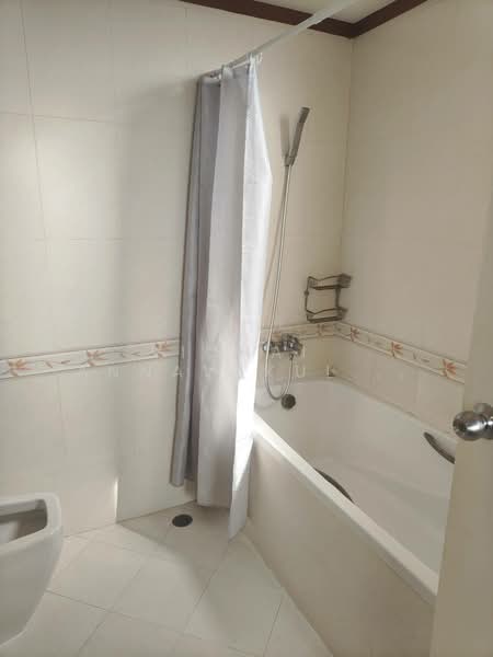 Tai Ping Towers, Bangkok, 582 Soi Sukhumvit 63, Khlong Tan Nua, Watthana, Bangkok, 3 Bedrooms, 130 sqm, Condo For Rent, by Vichai Annavakulthorn, 500323088 - DDproperty.com