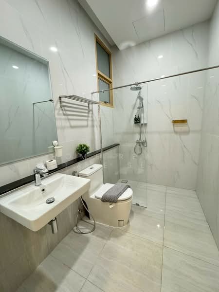 Your Noble Pool Villa, Chon Buri (Pattaya), Bang Lamung, Bang Lamung (Pattaya), Chon Buri (Pattaya), 5 Bedrooms, 364 sqm, Villa For Sale, by HOME Real Estate Service, 500323090 - DDproperty.com