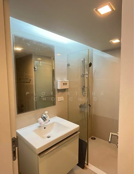 Focus Ploenchit, Bangkok, Soi Sukhumvit 2, Khlong Toei, Bangkok, 1 Bedroom, 48 sqm, Condo For Rent, by Ploypatcha Chomchid, 500323108 - DDproperty.com