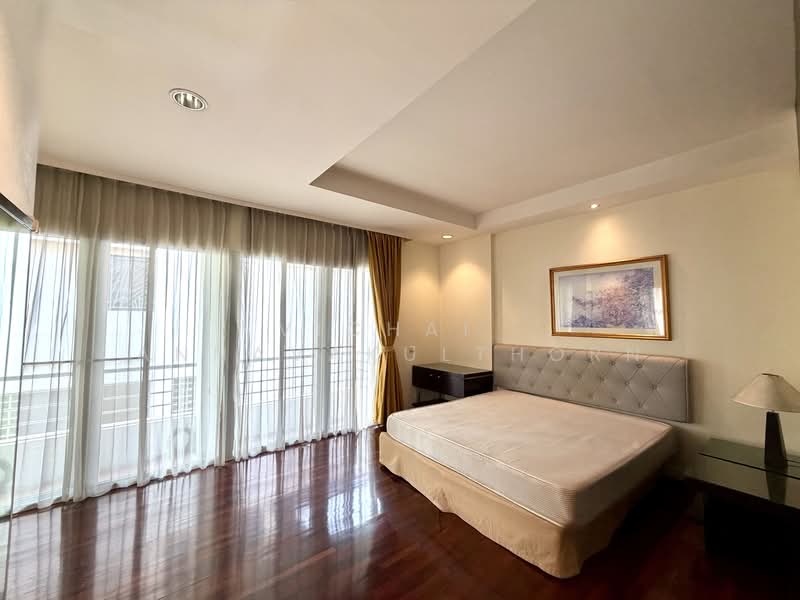 Bangkok Villa, Bangkok, Pradit Manutham Road, Wang Thonglang, Bangkok, 3 Bedrooms, 250 sqm, Single Detached House For Rent, by Vichai Annavakulthorn, 500323110 - DDproperty.com