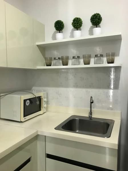 The President Sukhumvit 81, Bangkok, Soi Sukhumvit 81, Sukhumvit Road, Phra Kanong Nua, Watthana, Bangkok, 2 Bedrooms, 47 sqm, Condo For Rent, by Naruemol Wongta, 500323126 - DDproperty.com