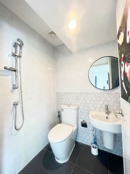 Q District Suksawad-Wongwaen Rama 3, Samut Prakan, Soi Suksawat 76 Latluang, Suksawat Road, Bang Chak, Phra Pra Daeng, Samut Prakan, 3 Bedrooms, 120 sqm, Townhouse For Sale, by The Best Property ปู, 500323127 - DDproperty.com