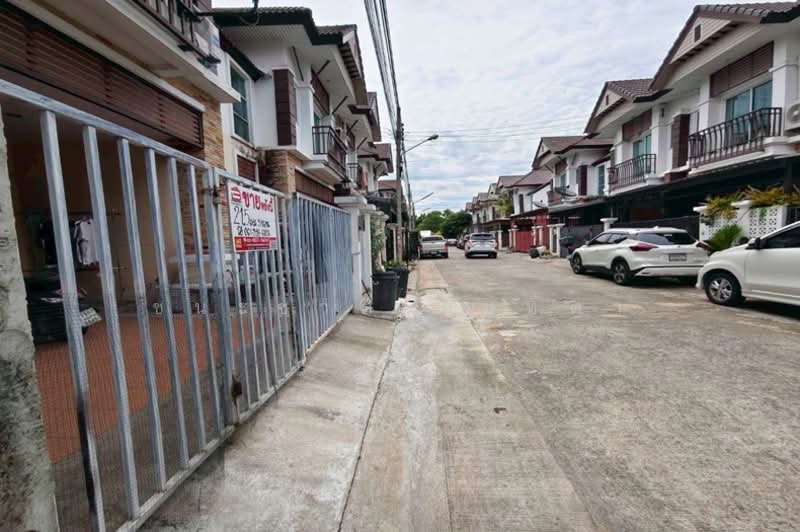 The Town Phaholyothin-Phoemsin, Bangkok, Phaholyothin Road, Sai Mai, Bangkok, 3 Bedrooms, 110 sqm, Townhouse For Sale, by ชนะชาติ นนท์ตา, 500323144 - DDproperty.com