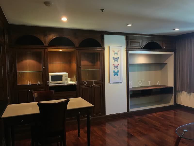 The Royal Place 1, Bangkok, Rajdamri, Lumphini, Pathum Wan, Bangkok, 1 Bedroom, 64 sqm, Condo For Rent, by Naruemol Wongta, 500323146 - DDproperty.com
