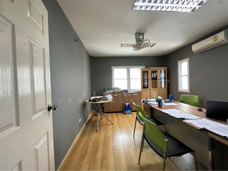 7-BR House, Bangkok, Lat Phrao, Bangkok, 7 Bedrooms, 316 sqm, Single Detached House For Sale, by Pemika Aukkaraleekul, 500323147 - DDproperty.com