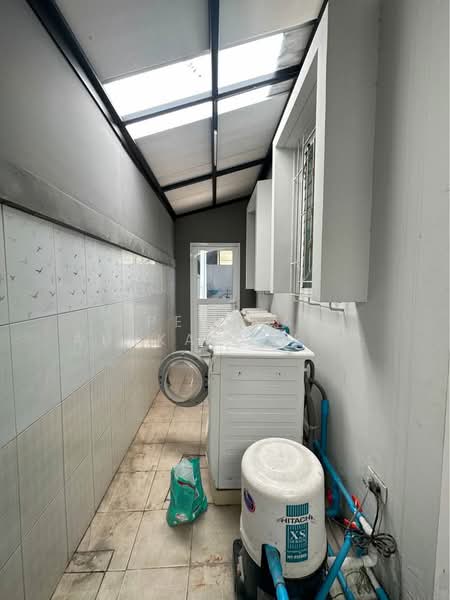 7-BR House, Bangkok, Lat Phrao, Bangkok, 7 Bedrooms, 316 sqm, Single Detached House For Sale, by Pemika Aukkaraleekul, 500323147 - DDproperty.com