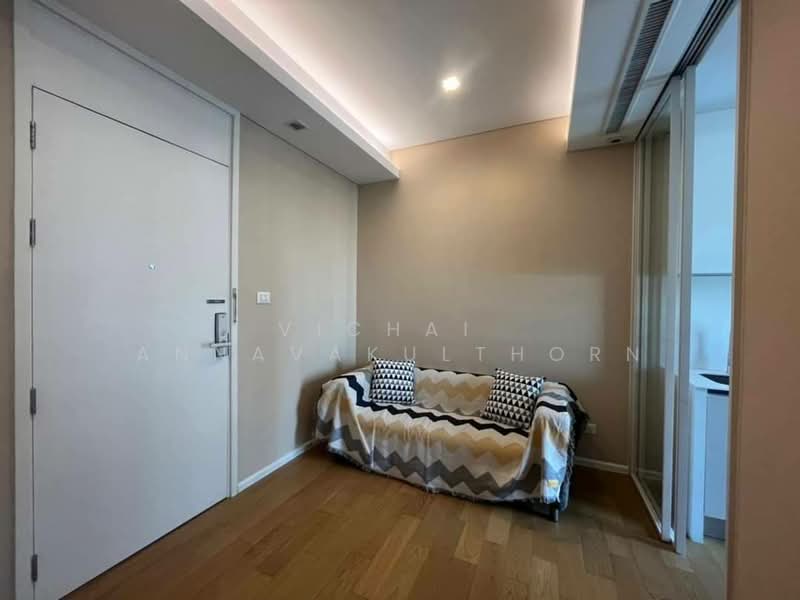 The Saint Residences Ladprao, Bangkok, 588 Vibhavadi-Rangsit Road, Jom Phon, Chatuchak, Bangkok, 1 Bedroom, 30 sqm, Condo For Rent, by Vichai Annavakulthorn, 500323150 - DDproperty.com