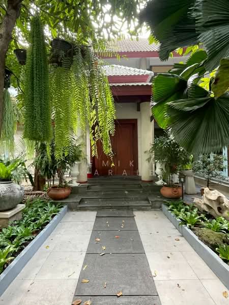 3-BR House, Bangkok, Saphan Song, Wang Thonglang, Bangkok, 3 Bedrooms, 4 sqm, Single Detached House For Sale, by Pemika Aukkaraleekul, 500323158 - DDproperty.com