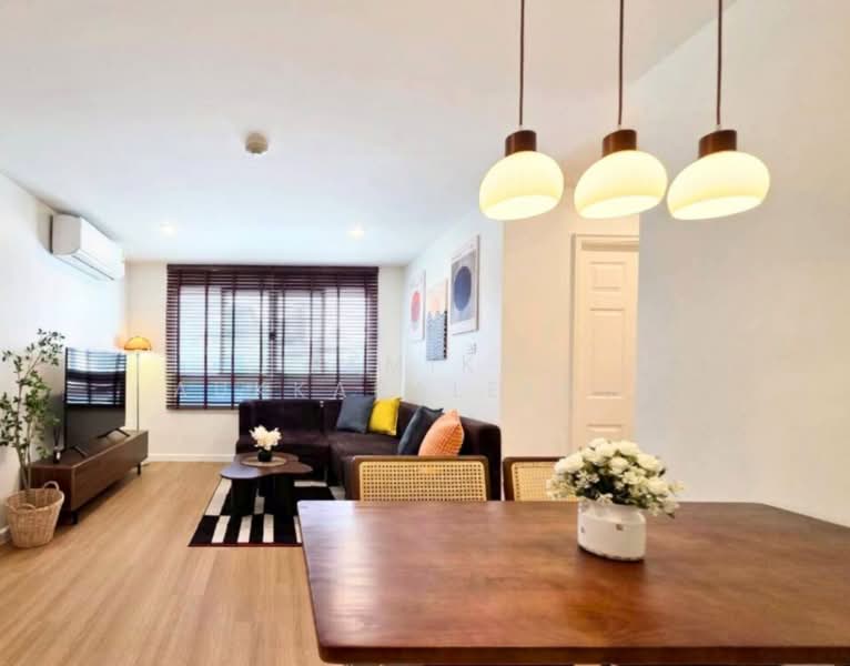 Lumpini Ville Cultural Center, Bangkok, Prachautid Road, Samsen Nok, Huai Khwang, Bangkok, 2 Bedrooms, 61 sqm, Condo For Sale, by Pemika Aukkaraleekul, 500323188 - DDproperty.com