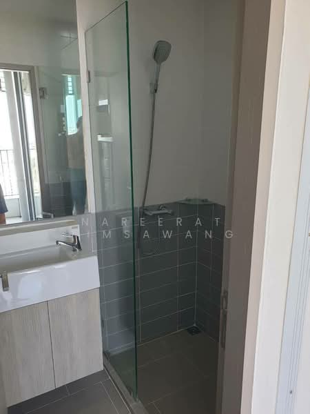 IDEO MOBI Sukhumvit 81, Bangkok, 2097 Sukhumvit Road, Bang Chak, Phra Khanong, Bangkok, 1 Bedroom, 21 sqm, Condo For Rent, by Nareerat Pimsawang, 500323190 - DDproperty.com