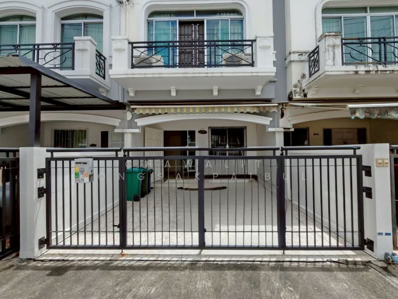 Baan Klang Muang Swiss Town Kaset-Nawamin, Bangkok, Soi Moobaan Klang Mueng, Chorake Bua, Lat Phrao, Bangkok, 4 Bedrooms, 180 sqm, Townhouse For Sale, by CHAWALIT KONGSAKPAIBUL, 500323204 - DDproperty.com