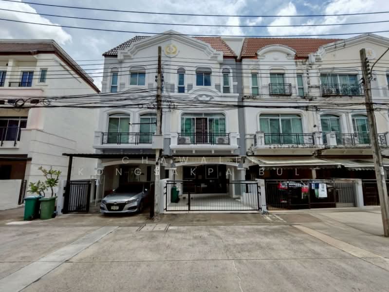 Baan Klang Muang Swiss Town Kaset-Nawamin : บ้านกลางเมือง สวิสทาวน์ เกษตร-นวมินทร์, กรุงเทพ, ซอยหมู่บ้านกลางเมือง, จรเข้บัว, ลาดพร้าว, กรุงเทพ, 180 ตร.ม., ทาวน์เฮ้าส์ ขาย, โดย CHAWALIT KONGSAKPAIBUL, 500323204 - DDproperty.com