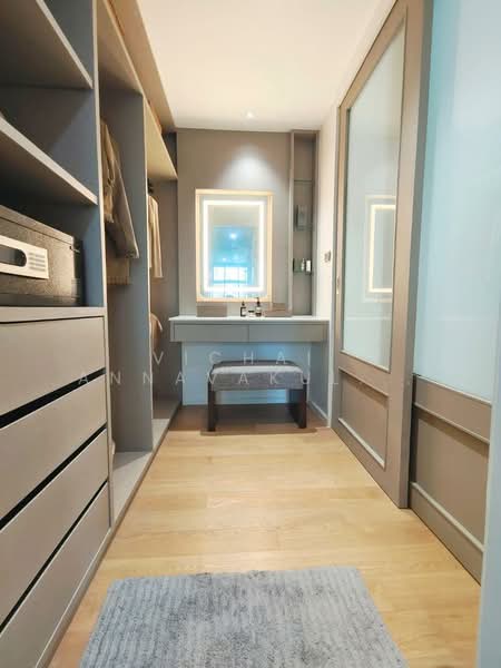GM Residence, Bangkok, Soi Ekkamai 18, Khlong Tan Nua, Watthana, Bangkok, 3 Bedrooms, 220 sqm, Apartment For Rent, by Vichai  Annavakulthorn, 500323224 - DDproperty.com