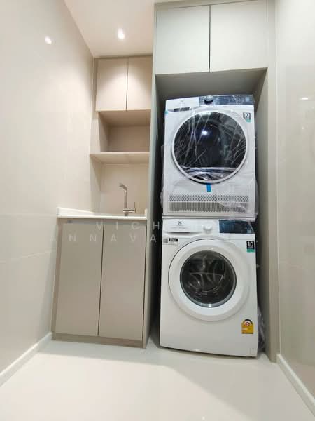 GM Residence, Bangkok, Soi Ekkamai 18, Khlong Tan Nua, Watthana, Bangkok, 3 Bedrooms, 220 sqm, Apartment For Rent, by Vichai  Annavakulthorn, 500323224 - DDproperty.com