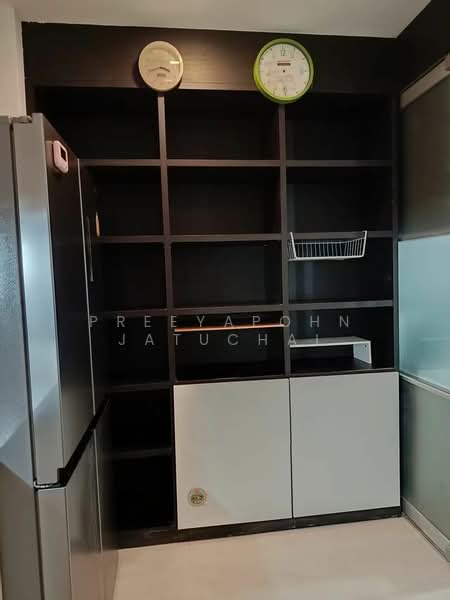 Sky Walk Residences, Bangkok, 1599 Sukhumvit Road, Phra Kanong Nua, Watthana, Bangkok, 2 Bedrooms, 100 sqm, Condo For Sale, by Preeyapohn Jatuchai, 500323267 - DDproperty.com