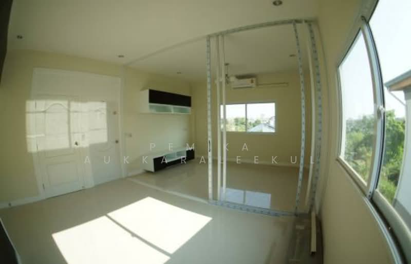 4-BR Townhouse, Bangkok, Khlong Chaokhun Sing, Wang Thonglang, Bangkok, 4 Bedrooms, 428 sqm, Townhouse For Sale, by Pemika Aukkaraleekul, 500323270 - DDproperty.com