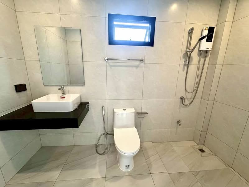 3-Story Modern Luxury Home Office for Rent near Expressway (SPSAD3997), Bangkok, Khlong Chaokhun Sing, Wang Thonglang, Bangkok, 3 Bedrooms, 175 sqm, Semi-Detached House (Twin House) For Rent, by Agent Pla, 500323274 - DDproperty.com