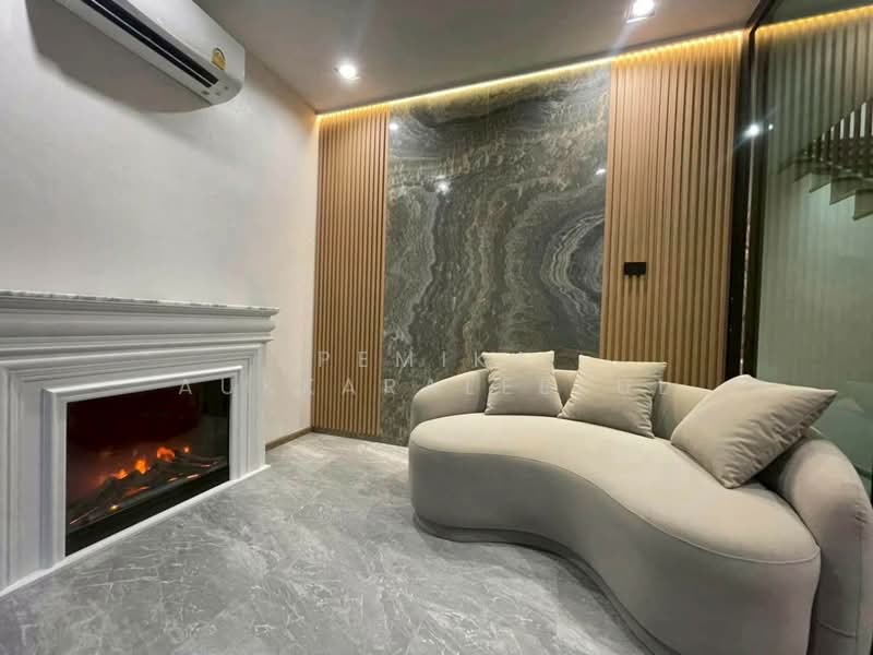 Ther Ladprao 93, Bangkok, Lat Phrao Road, Khlong Chaokhun Sing, Wang Thonglang, Bangkok, 3 Bedrooms, 220 sqm, Townhouse For Sale, by Pemika Aukkaraleekul, 500323283 - DDproperty.com