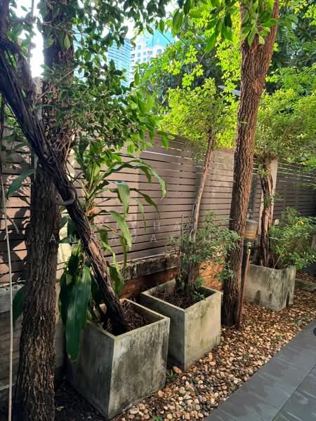 Baan Sasida, Bangkok, 19/1 Sukhumvit, Khong Tan, Khlong Toei, Bangkok, 3 Bedrooms, 220 sqm, Apartment For Rent, by Vichai Annavakulthorn, 500323317 - DDproperty.com