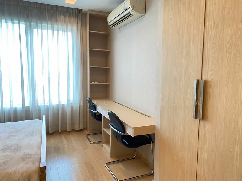 Siri At Sukhumvit, Bangkok, 902 Sukhumvit Road, Phra Kanong, Khlong Toei, Bangkok, 2 Bedrooms, 75 sqm, Condo For Rent, by Naruemol Wongta, 500323322 - DDproperty.com