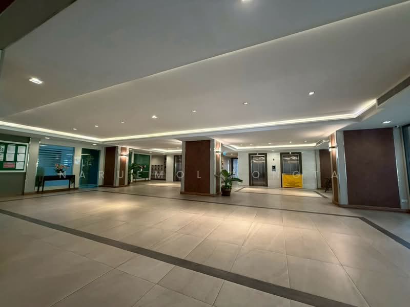 Regent On The Park 3, Bangkok, 185 Soi Sukhumvit 39 Sukhumvit Road, Khlong Tan Nua, Watthana, Bangkok, 3 Bedrooms, 242 sqm, Condo For Sale, by Naruemol Wongta, 500323359 - DDproperty.com