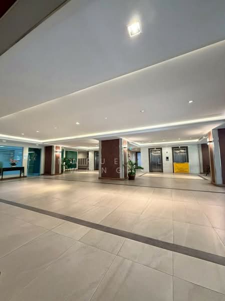 Regent On The Park 3, Bangkok, 185 Soi Sukhumvit 39 Sukhumvit Road, Khlong Tan Nua, Watthana, Bangkok, 3 Bedrooms, 242 sqm, Condo For Sale, by Naruemol Wongta, 500323359 - DDproperty.com