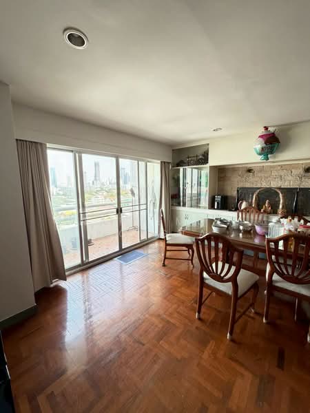 Regent On The Park 3, Bangkok, 185 Soi Sukhumvit 39 Sukhumvit Road, Khlong Tan Nua, Watthana, Bangkok, 3 Bedrooms, 242 sqm, Condo For Sale, by Naruemol Wongta, 500323359 - DDproperty.com