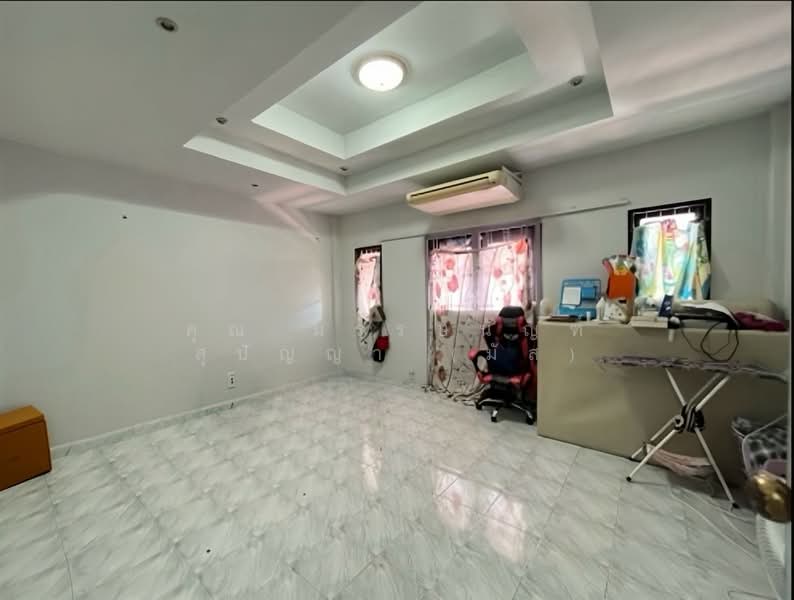 Mu ban Phetkasem 2 : หมู่บ้านเพชรเกษม 2, กรุงเทพ, บางแค, กรุงเทพ, 100 ตร.ม., ทาวน์เฮ้าส์ ขาย, โดย คุณ มรรษนัญฑ์ สุปัญญา (มัส), 500323372 - DDproperty.com