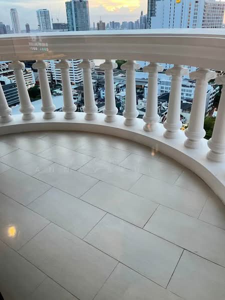 State Tower, Bangkok, 1055 Silom Road, Silom, Bang Rak, Bangkok, 2 Bedrooms, 267 sqm, Condo For Rent, by Vichai Annavakulthorn, 500323379 - DDproperty.com