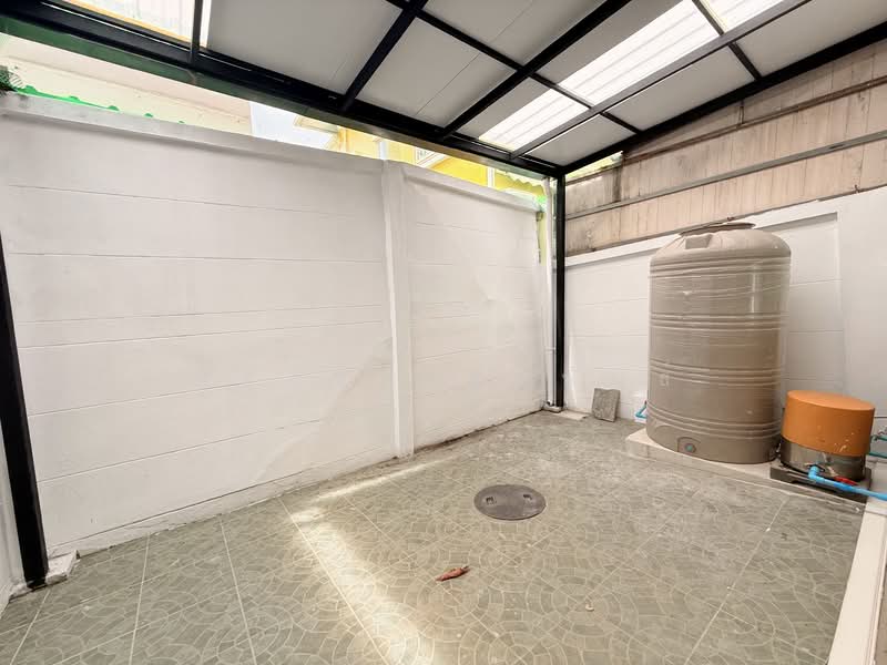 Euro Nova : หมู่บ้านยูโร โนวา, กรุงเทพ, Lat Krabang Rd, ลาดกระบัง, กรุงเทพ, 185 ตร.ม., ทาวน์เฮ้าส์ ให้เช่า, โดย ณัฐวิชย์ จุลพันธ์, 500323386 - DDproperty.com